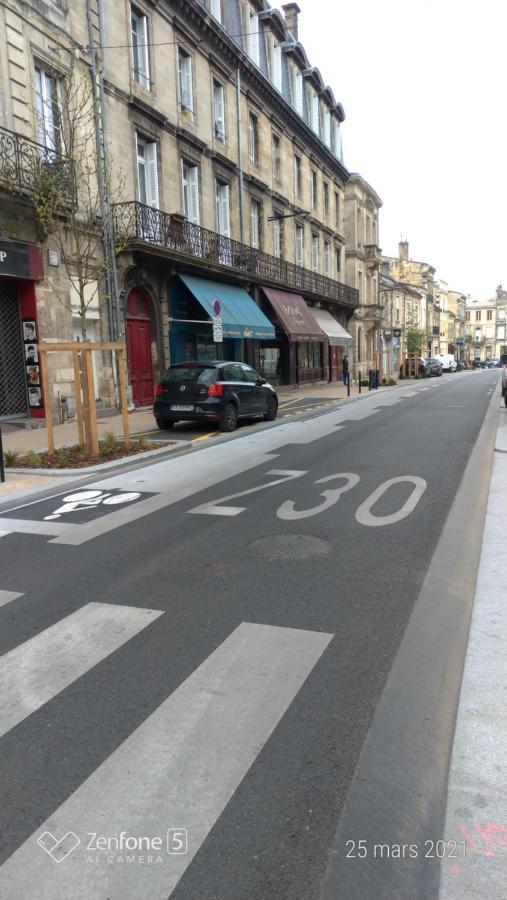 Duplex-Terrasse-Parking-Climatisation Lägenhet Bordeaux Exteriör bild